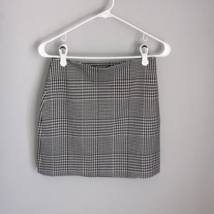 ❤️NWT Plaid mini skirt